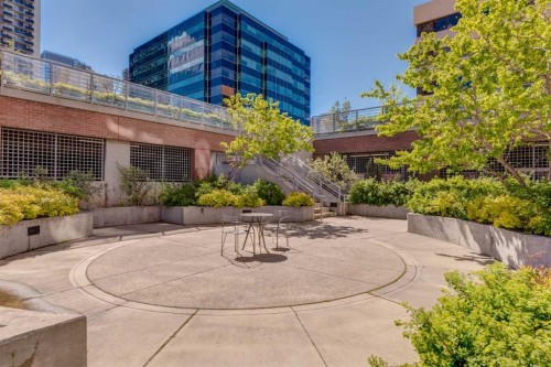 604-650 10 Street Sw, Calgary, AB - Outdoor