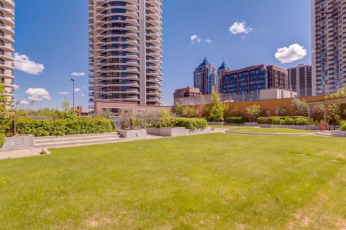 604-650 10 Street Sw, Calgary, AB - Outdoor With Facade