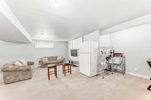 307 Panatella Court Nw, Calgary, AB - Indoor