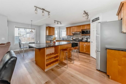 307 Panatella Court Nw, Calgary, AB - Indoor Photo Showing Kitchen