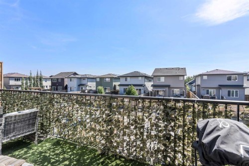 307 Walgrove Boulevard Se, Calgary, AB - Outdoor