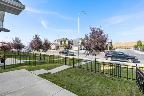 307 Walgrove Boulevard Se, Calgary, AB - Outdoor