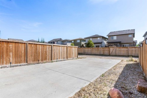 307 Walgrove Boulevard Se, Calgary, AB - Outdoor
