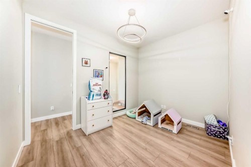 120 Magnolia Manor Se, Calgary, AB - Indoor