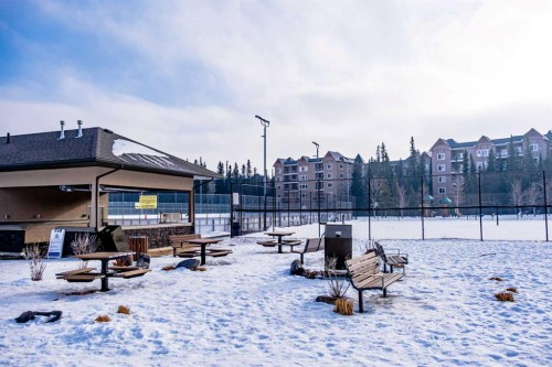 313-20 Discovery Ridge Close Sw, Calgary, AB - Outdoor