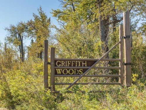 313-20 Discovery Ridge Close Sw, Calgary, AB - Outdoor