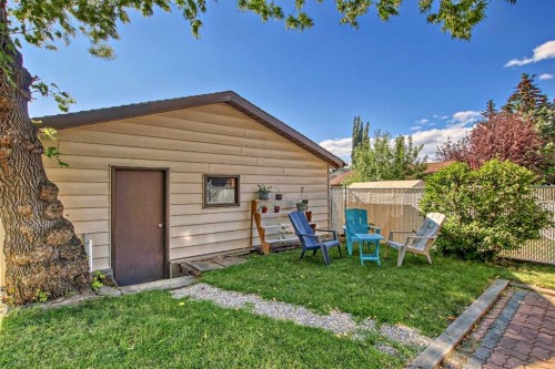 1451 Berkley Drive Nw, Calgary, AB - Outdoor With Deck Patio Veranda