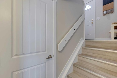 2630 Oakmoor Drive Sw, Calgary, AB - Indoor Photo Showing Other Room