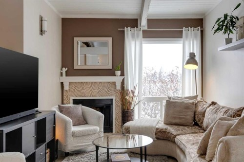 2630 Oakmoor Drive Sw, Calgary, AB - Indoor Photo Showing Living Room With Fireplace