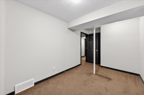 135 Skyview Springs Manor Ne, Calgary, AB - Indoor Photo Showing Other Room