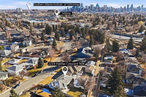 2219 Halifax Crescent Nw, Calgary, AB - Outdoor With View