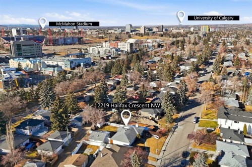 2219 Halifax Crescent Nw, Calgary, AB - Outdoor With View