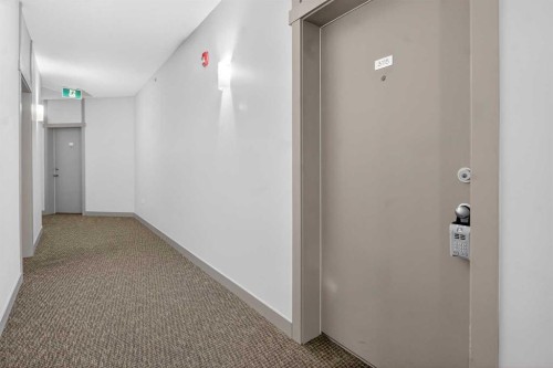 3115-4641 128 Avenue Ne, Calgary, AB - Indoor Photo Showing Other Room