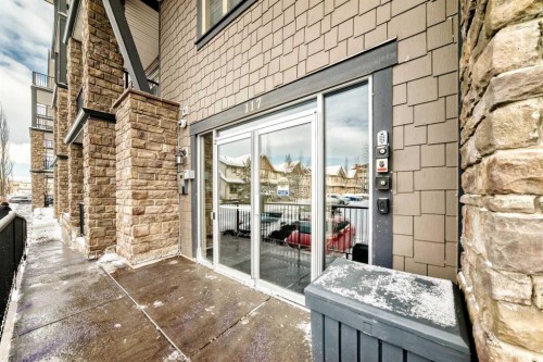 311-117 Copperpond Common Se, Calgary, AB - Outdoor
