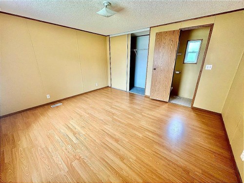 328-37543 England Way, Rural Red Deer County, AB 