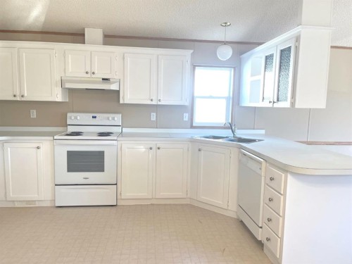 328-37543 England Way, Rural Red Deer County, AB 