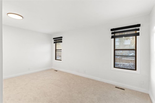 111 Macewan Glen Close Nw, Calgary, AB - Indoor Photo Showing Other Room