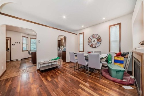 4347 2 Street Nw, Calgary, AB - Indoor