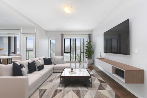 201-414 Meredith Road Ne, Calgary, AB - Indoor Photo Showing Living Room