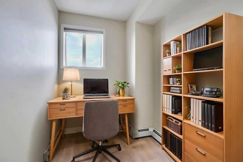 314-5720 2 Street Sw, Calgary, AB - Indoor Photo Showing Office