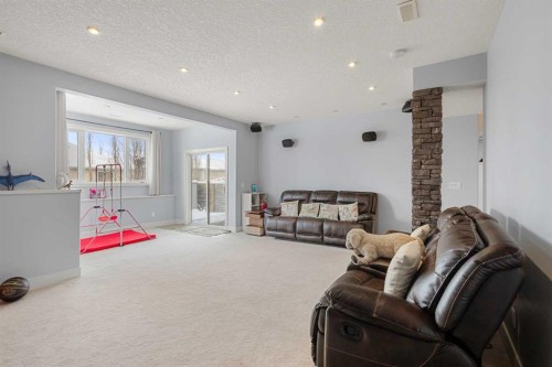86 Royal Ridge Mount Nw, Calgary, AB - Indoor