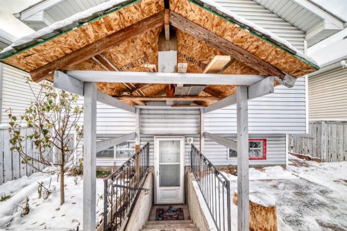 34 Erin Meadow Close Se, Calgary, AB - Outdoor With Exterior