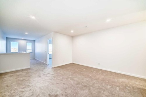 101 Walgrove Bay Se, Calgary, AB - Indoor Photo Showing Other Room