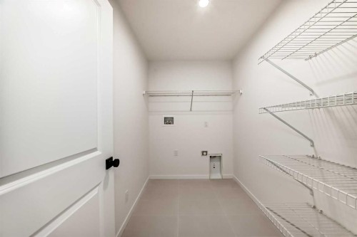 101 Walgrove Bay Se, Calgary, AB - Indoor Photo Showing Other Room