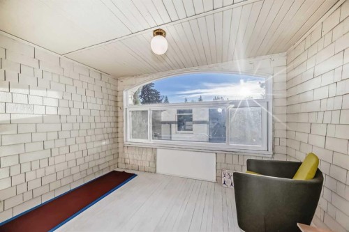 342 Superior Avenue Sw, Calgary, AB -  With Exterior