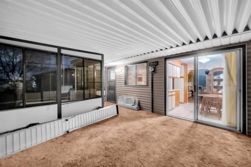 11 Berwick Close Nw, Calgary, AB - Outdoor With Exterior