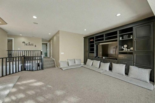 91 Panatella Close Nw, Calgary, AB - Indoor Photo Showing Other Room