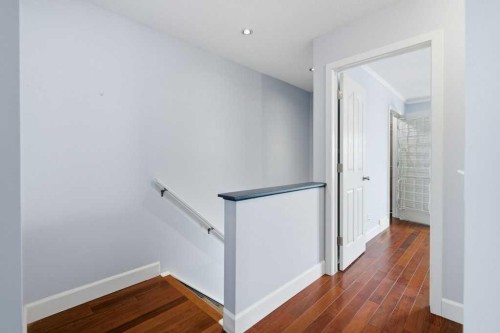 216 Mt. Aberdeen Close Se, Calgary, AB - Indoor Photo Showing Other Room