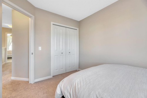 96 Auburn Meadows Boulevard Se, Calgary, AB - Indoor Photo Showing Bedroom