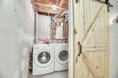 96 Auburn Meadows Boulevard Se, Calgary, AB - Indoor Photo Showing Laundry Room