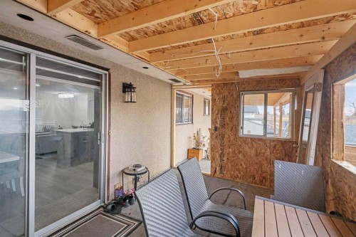 255 Rundleridge Drive Ne, Calgary, AB -  With Exterior