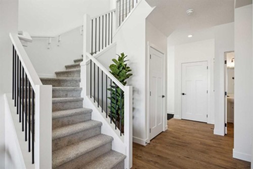 213 Southbow Drive, Cochrane, AB - Indoor Photo Showing Other Room