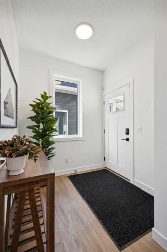 213 Southbow Drive, Cochrane, AB - Indoor Photo Showing Other Room