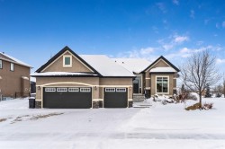 22 Monterra Way  Rural Rocky View County, AB T4C 0H1
