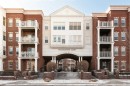 1411-5605 Henwood Street Sw, Calgary, AB  - Outdoor With Facade 