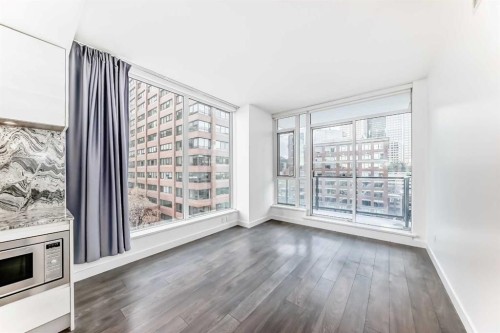 602-310 12 Avenue Sw, Calgary, AB - Indoor Photo Showing Other Room