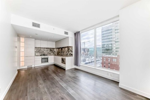 602-310 12 Avenue Sw, Calgary, AB - Indoor Photo Showing Other Room