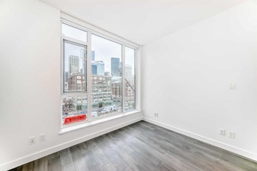 602-310 12 Avenue Sw, Calgary, AB - Indoor Photo Showing Other Room