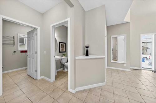 180 Kinlea Link Nw, Calgary, AB - Indoor Photo Showing Other Room