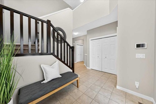 180 Kinlea Link Nw, Calgary, AB - Indoor Photo Showing Other Room