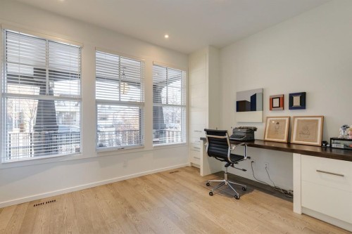 329 11 Street Nw, Calgary, AB - Indoor Photo Showing Office