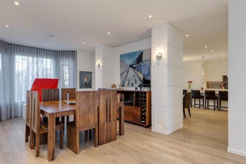 329 11 Street Nw, Calgary, AB - Indoor Photo Showing Dining Room
