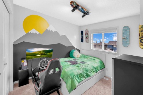 45 Nolanfield Lane Nw, Calgary, AB - Indoor Photo Showing Bedroom