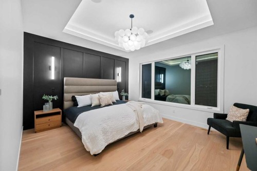 3112 13 Avenue Sw, Calgary, AB - Indoor Photo Showing Bedroom