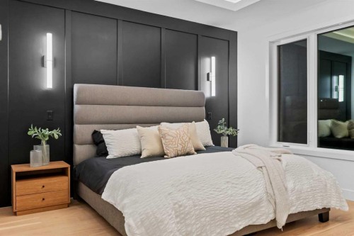 3112 13 Avenue Sw, Calgary, AB - Indoor Photo Showing Bedroom