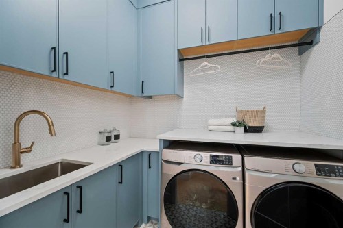 3112 13 Avenue Sw, Calgary, AB - Indoor Photo Showing Laundry Room